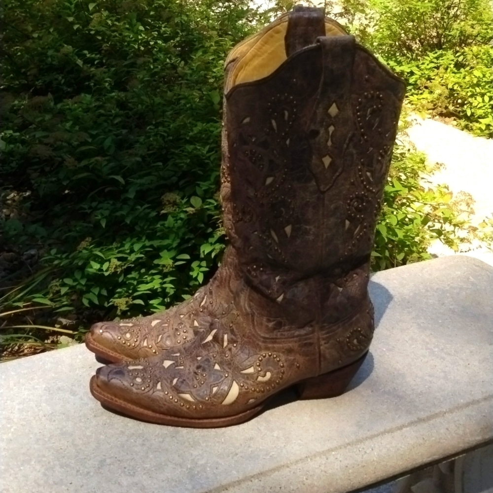 Corral Bone Inlay Studded Boot size 9.5 M